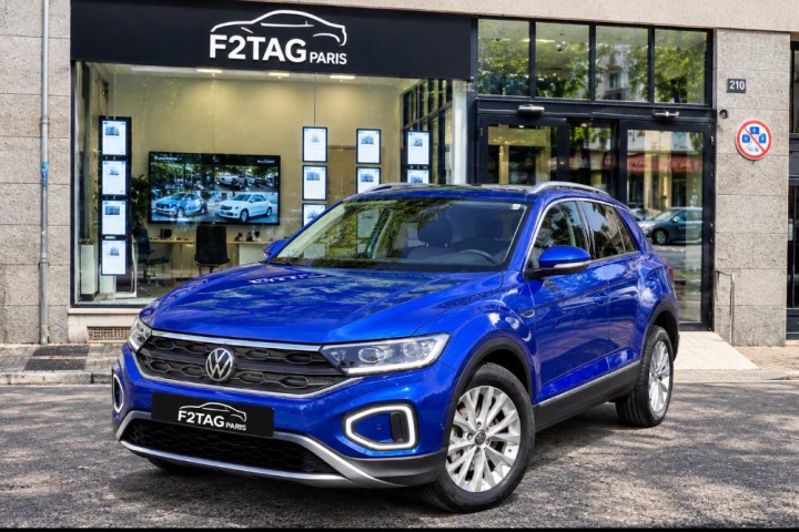 VOLKSWAGEN T-ROC